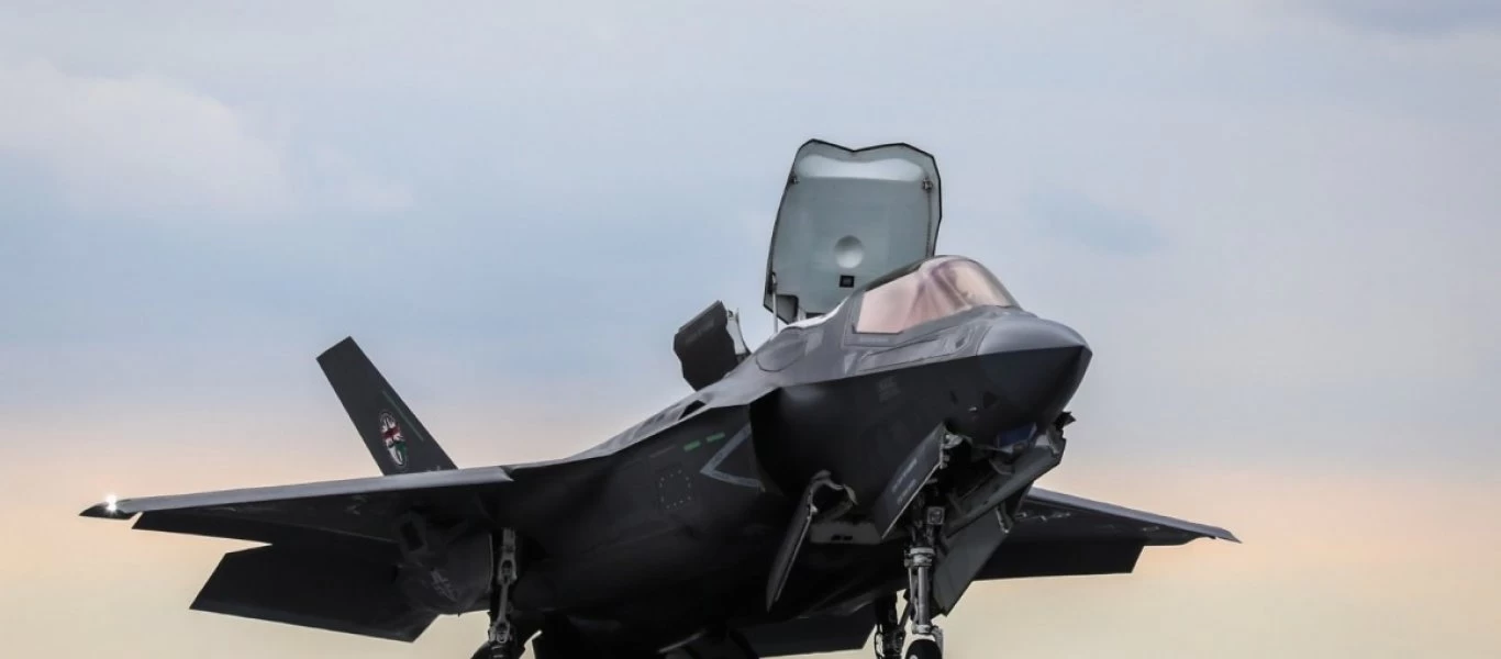 Συνεχείς οι δοκιμές των F-35B από το HMS Queen Elizabeth (βίντεο)